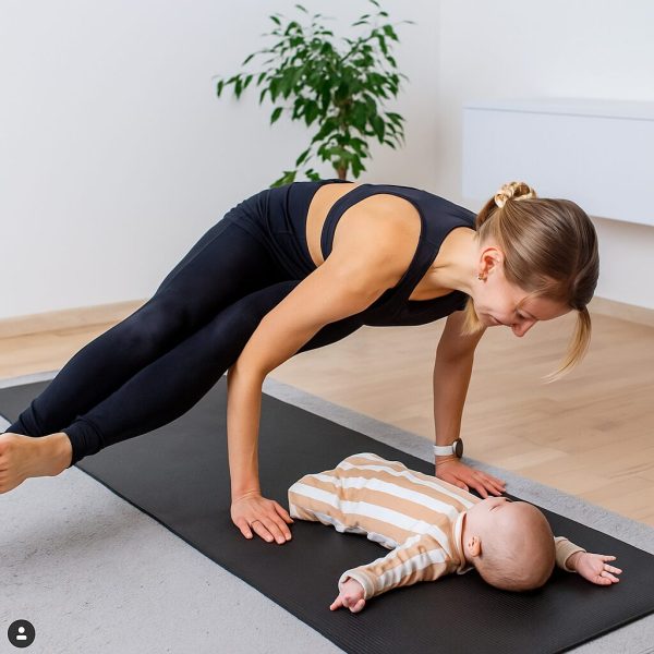 PACK 10 cours | Yoga Postnatal avec Bébé | EN-FR